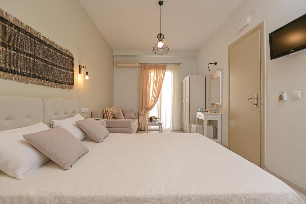 Blue Sky Aparthotel Naxos City Bagian luar foto