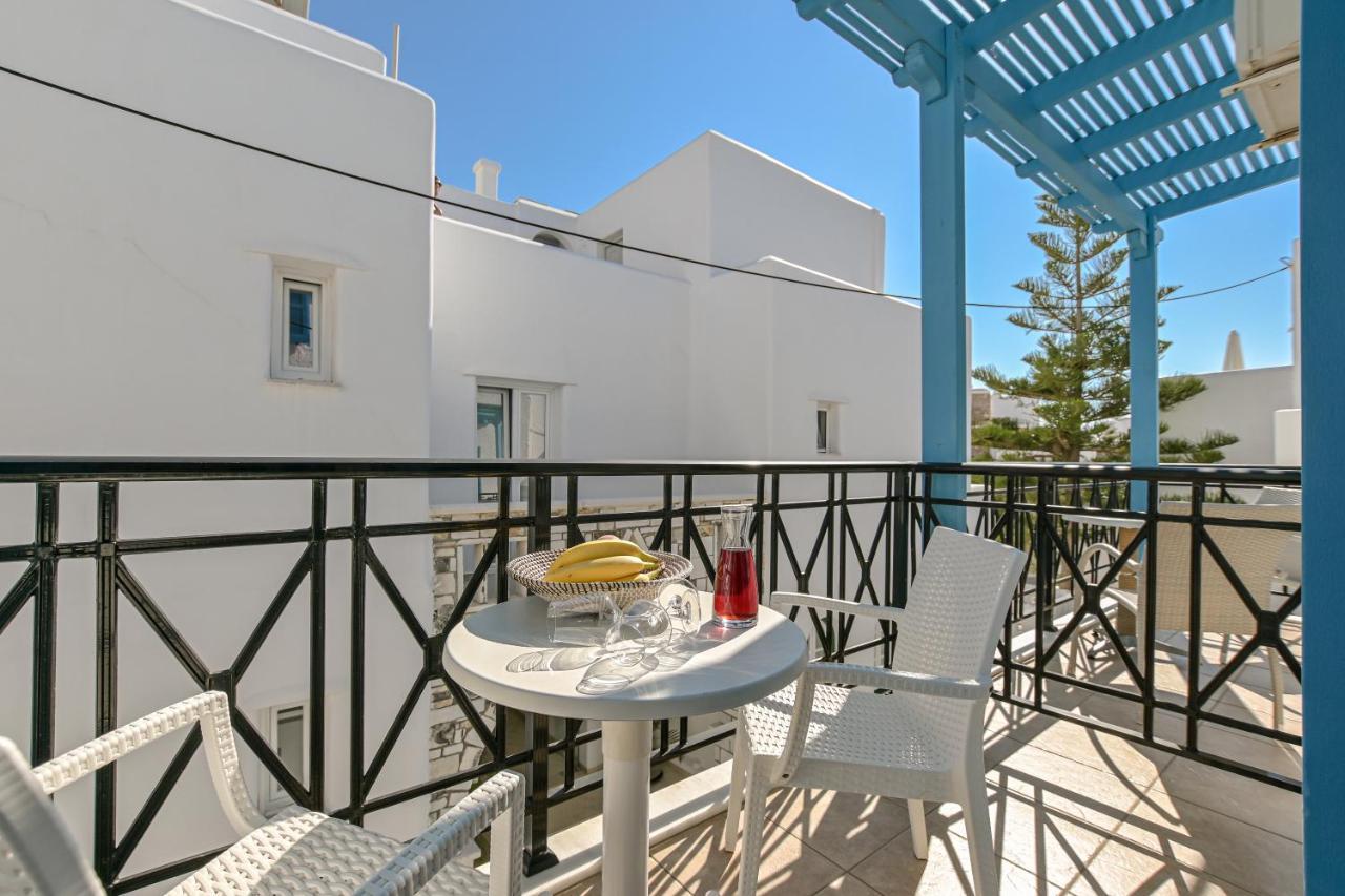 Blue Sky Aparthotel Naxos City Bagian luar foto