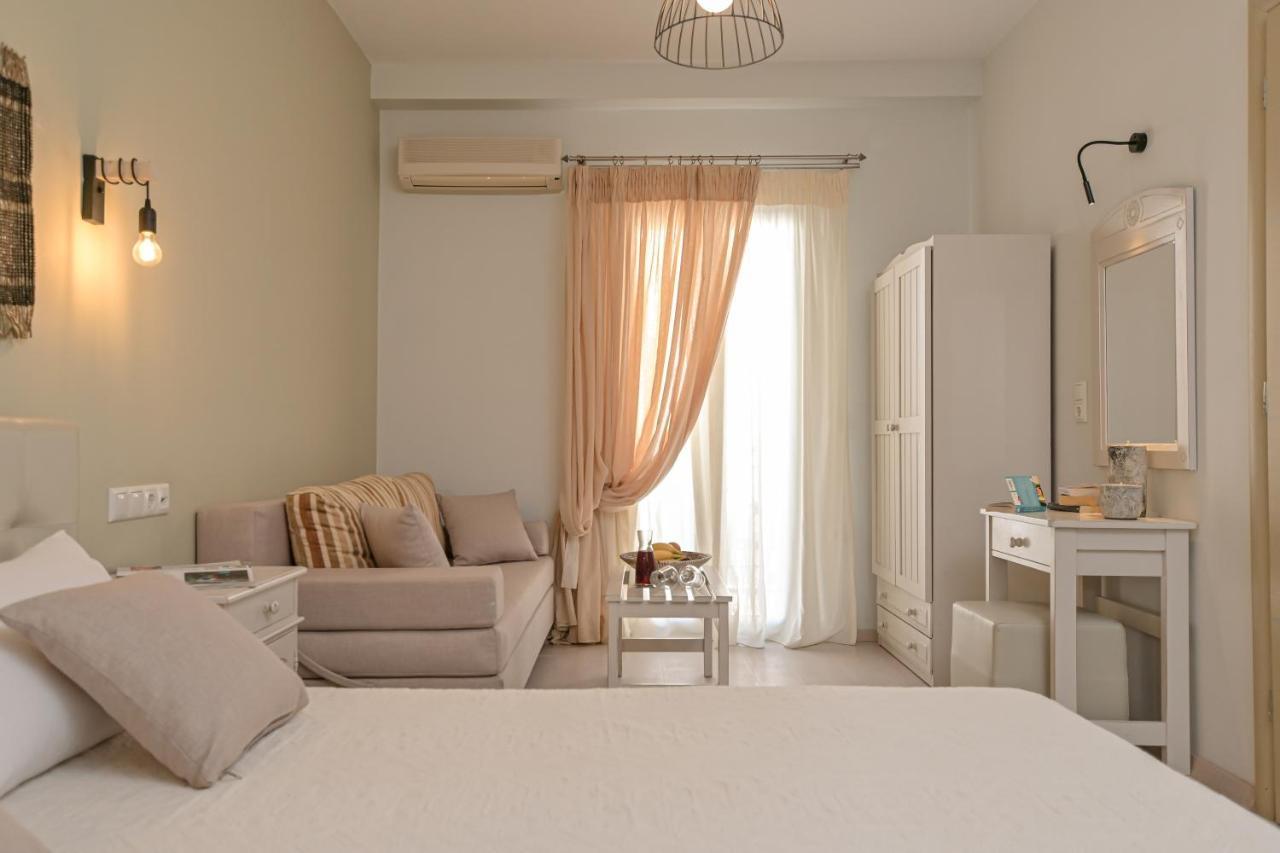 Blue Sky Aparthotel Naxos City Bagian luar foto