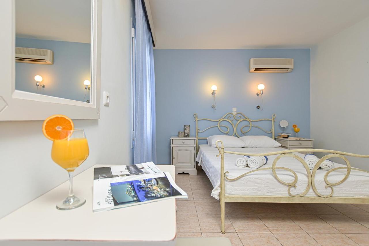 Blue Sky Aparthotel Naxos City Bagian luar foto